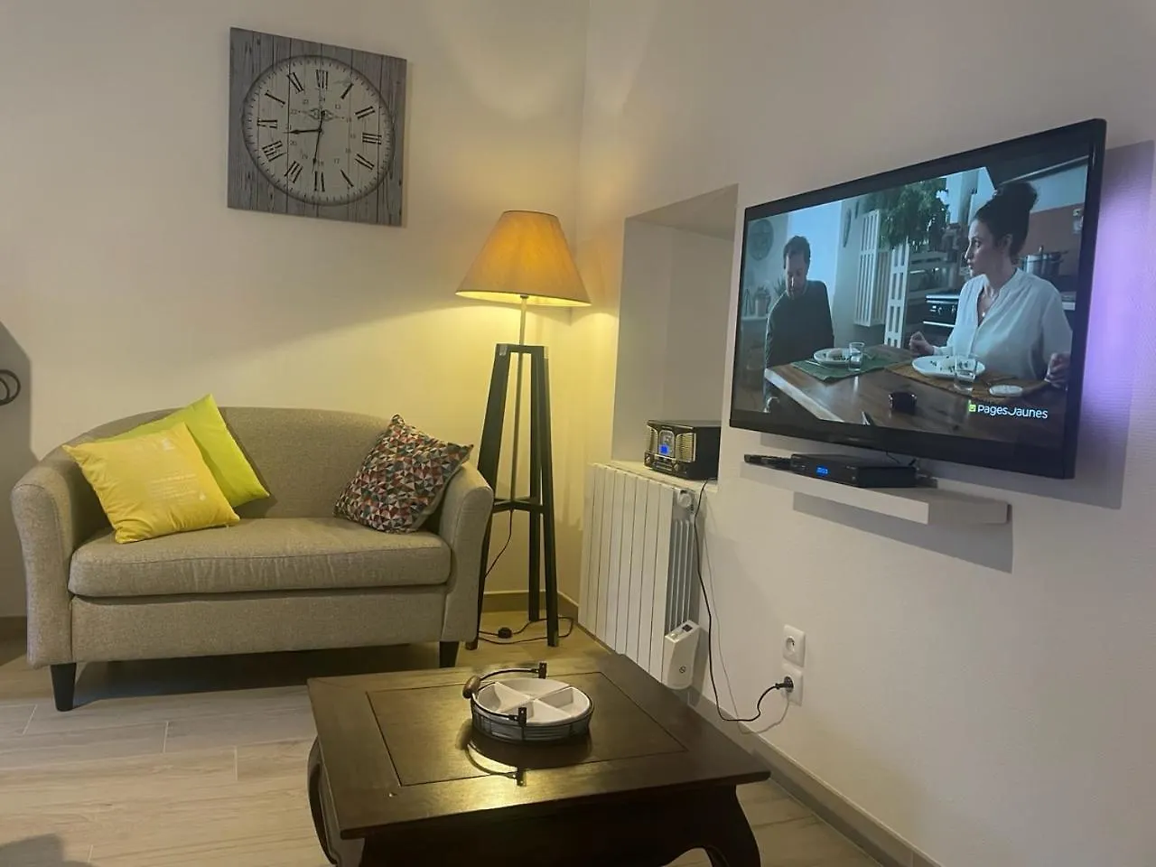 Maison Moderne Et Confortable Centre Bretagne Plouguenast-Langast